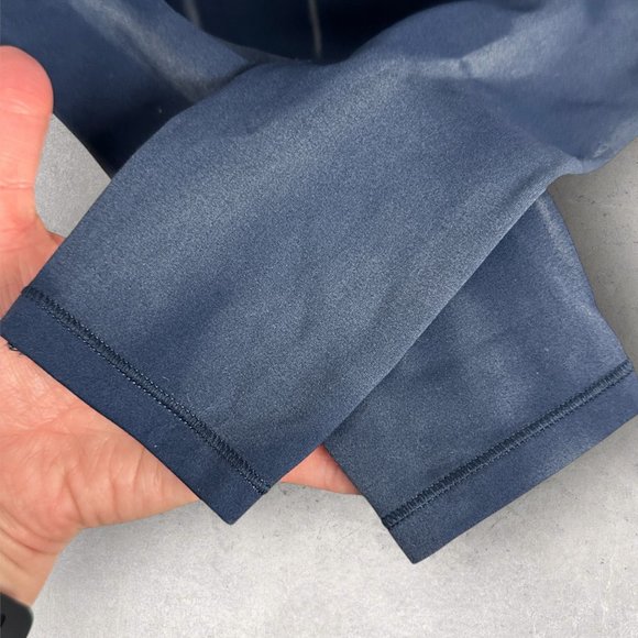 NWT Lululemon Wunder Train Cropped Long Sleeve Shirt Navy Womens Size 4 Top Blue - Picture 12 of 16